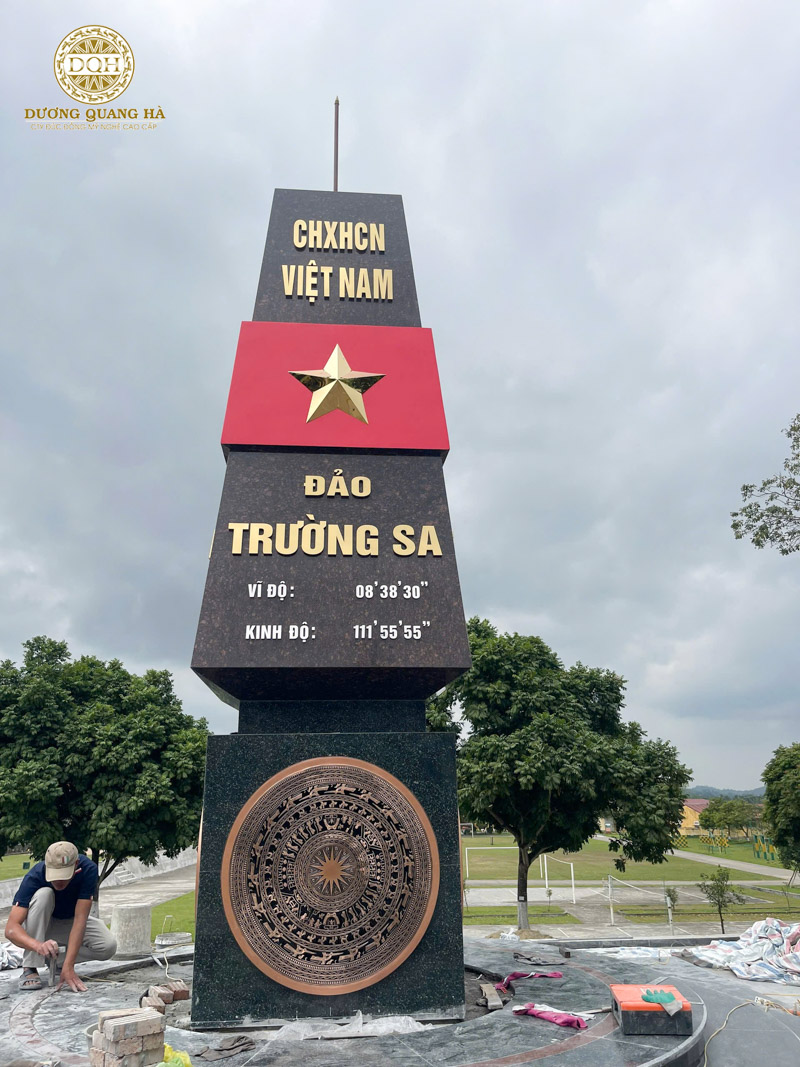 mặt trống đồng
