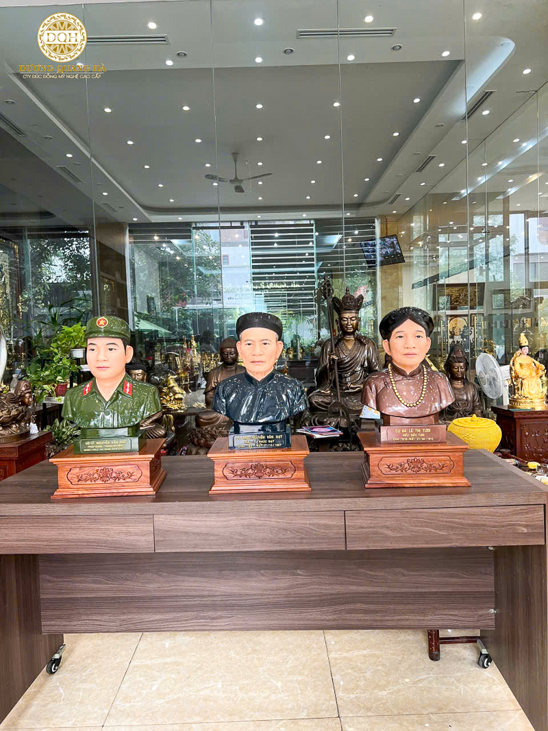 nhận đúc tượng đồng