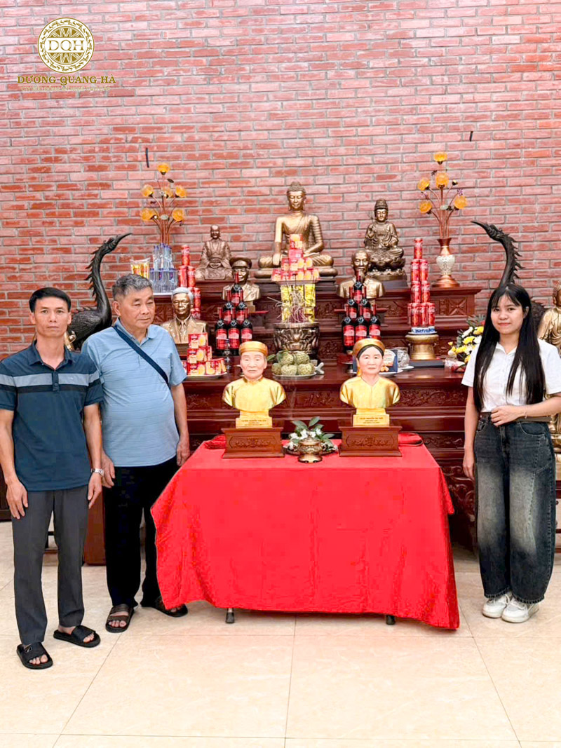 tượng đồng chân dung