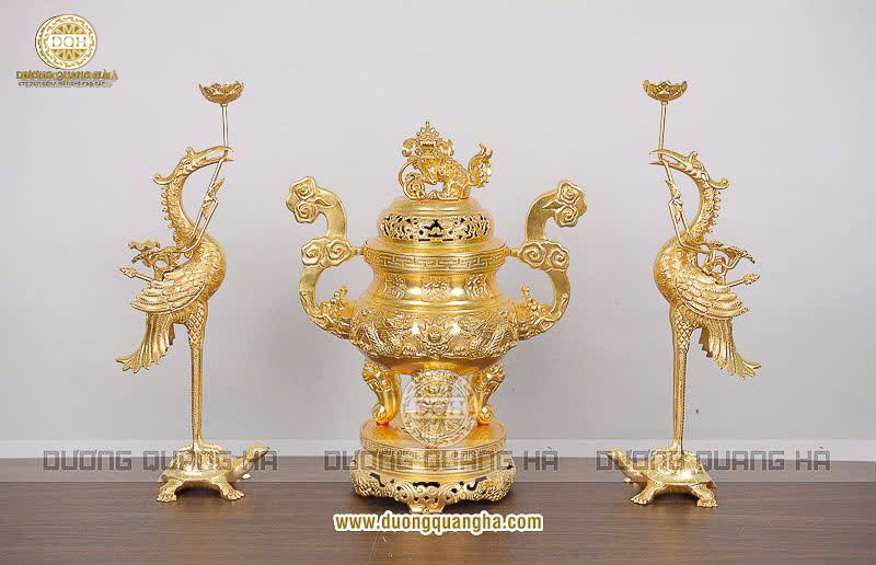 Bộ thờ tam sự
