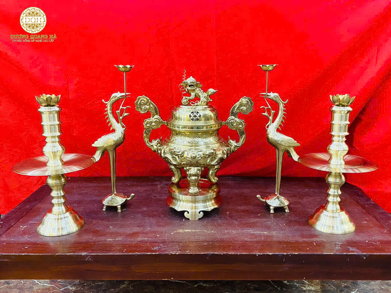 giá tiền bộ đỉnh đồng ngũ sự