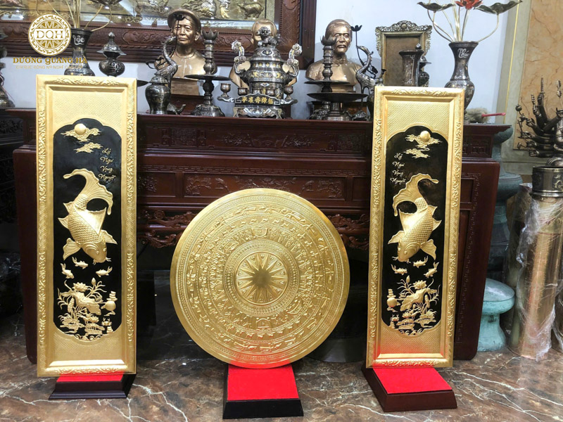 tranh bằng đồng giá bao nhiêu