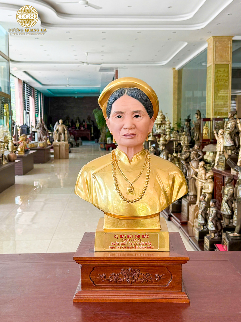 giá đúc tượng đồng truyền thần