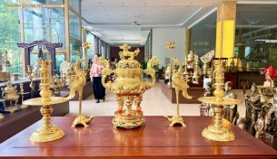 Bộ đồ thờ bằng đồng tinh xảo giá tốt nhất thị trường