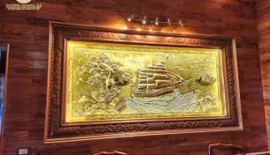 Tranh đồng đẹp tinh xảo từ làng nghề đúc đồng truyền thống Vạn Điểm
