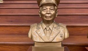 Tượng đồng Võ Nguyên Giáp – Hình ảnh sáng ngời niềm tự hào dân tộc Việt