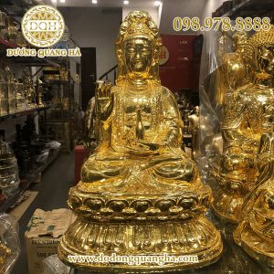 Tượng Phật bà Quan Âm ngồi mạ vàng